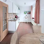 Jantje Moe 1 בית נופש *